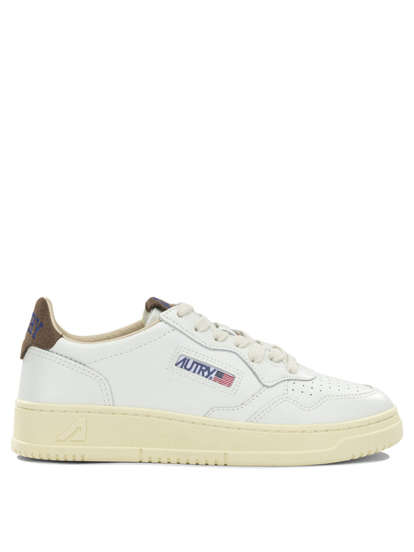 Medalist Low Sneakers & Slip-On Brown