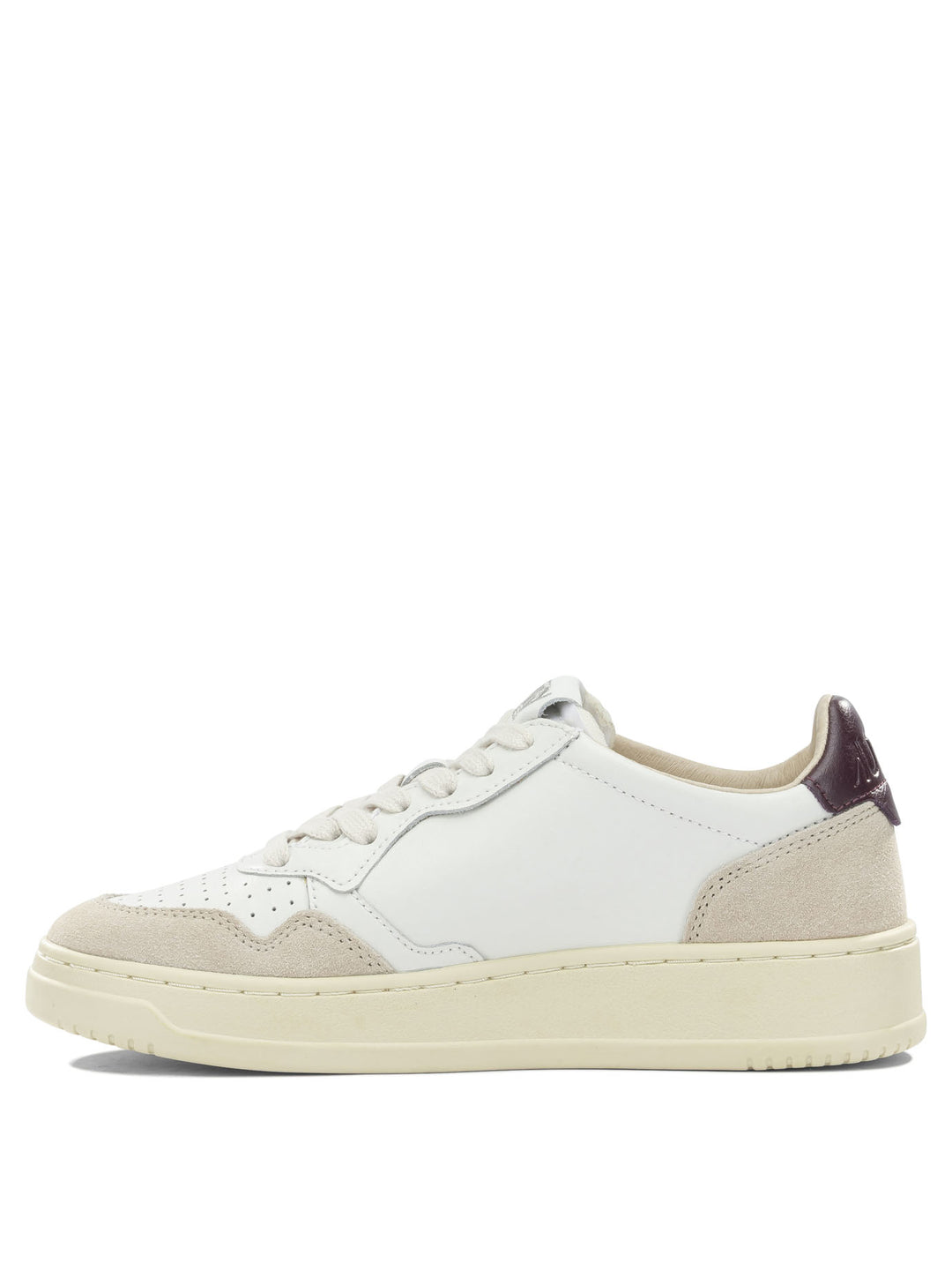 Autry Medalist Low Sneakers & Slip-On - Bordeaux | 7bd0417d737617f2f1e7479c7b41bbbf9f9421e8