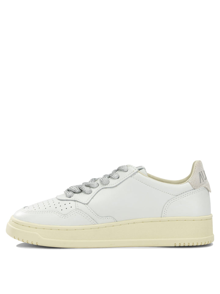 Autry Sneakers et Slip-On "Medalist Low" Argent