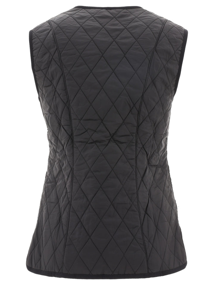 Barbour Betty Jackets and Coats - Nero | c01fd19f9bcc64fc045420bc00919b701ae3a76f