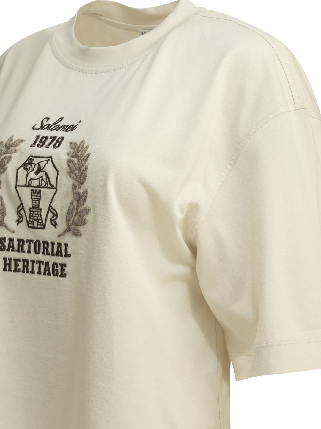Brunello Cucinelli Crew-Neck T-Shirt With Logo T-shirts - Beige | 00e082f49ab12374bcd2dca6c3c27c4a0d5f6d42