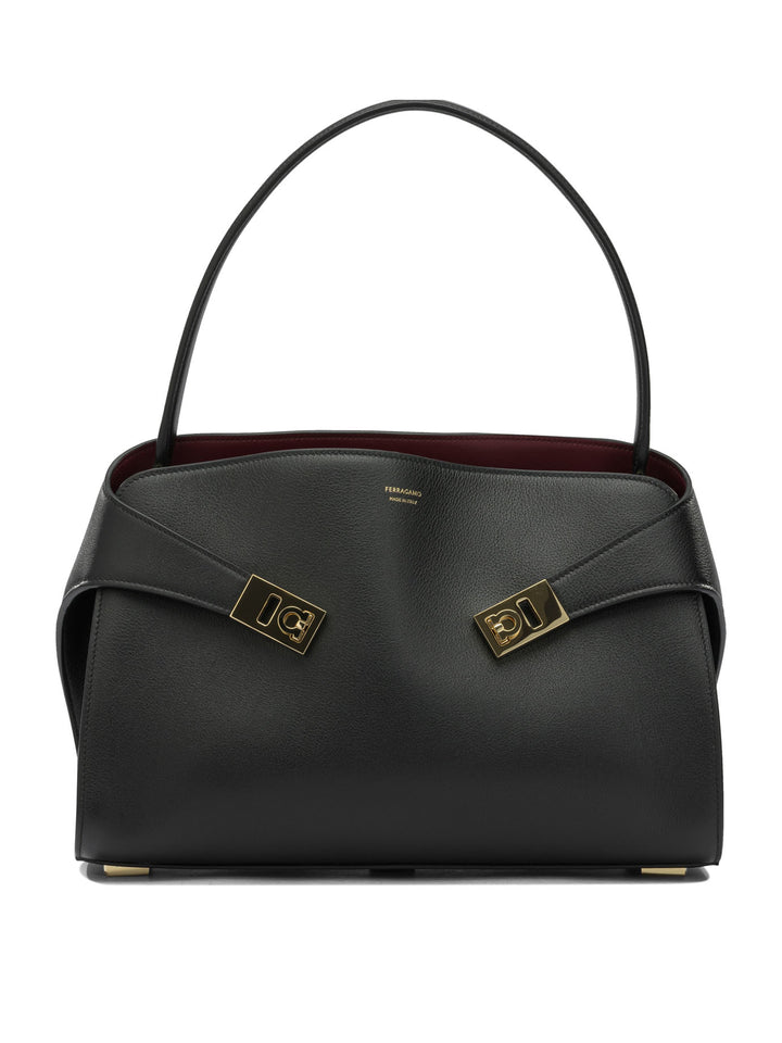 Ferragamo Hug Handbags - Nero | c448a14d4b93bafbc63a35b748eecf3a7cee7202