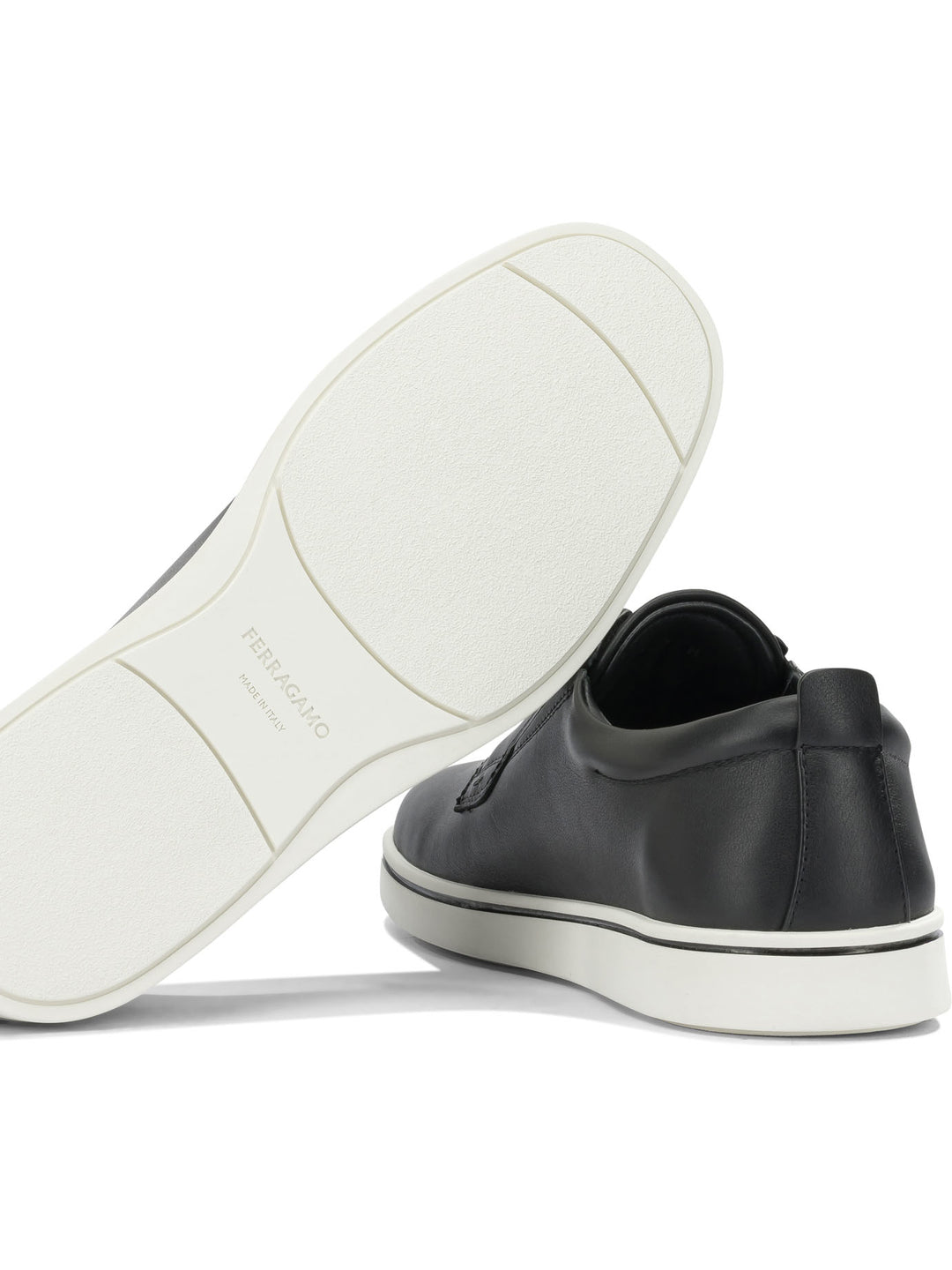 Ferragamo Alfie Sneakers & Slip-On - Nero | 209339bad8e46ae92b1140626b46046835faa47f