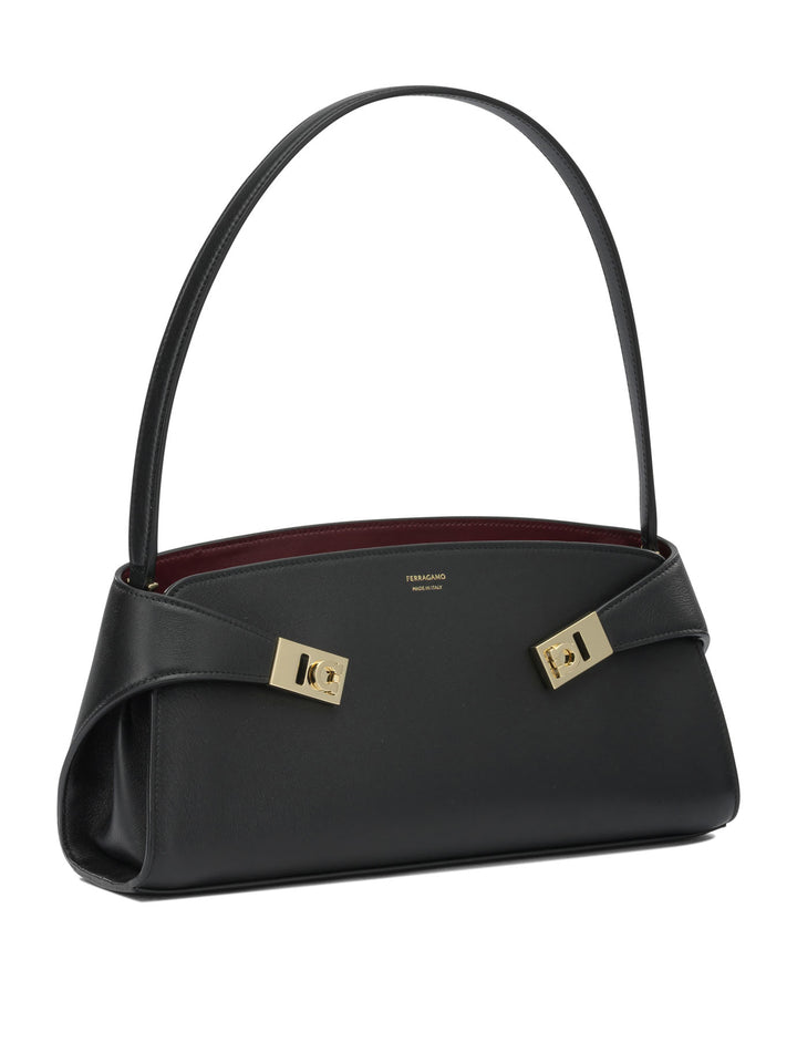 Ferragamo Hug East-West Borse a Spalla e Tracolla - Nero | 1b12f91f9e606a9305689e4dd3e0c7e05a038430