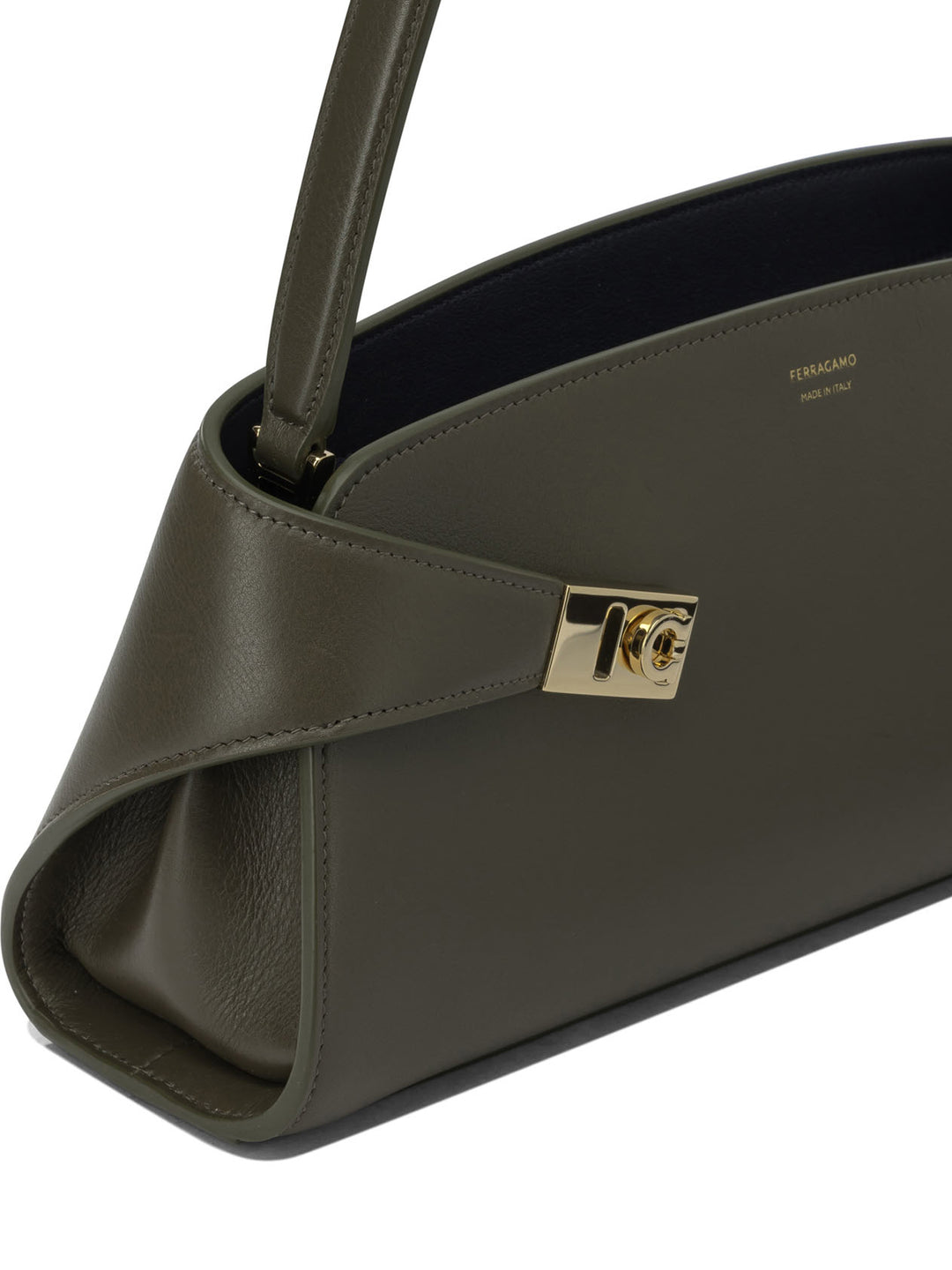 Ferragamo Hug East-West Borse a Spalla e Tracolla - Verde | 5a00f0e49dfc965e82a4091a7297cbbf0e286df7