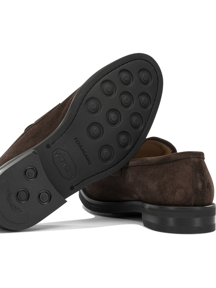 Ferragamo Stefano Loafers & Slippers - Marrone | fb6346780182e2c28c03e6018ea40869860b956b