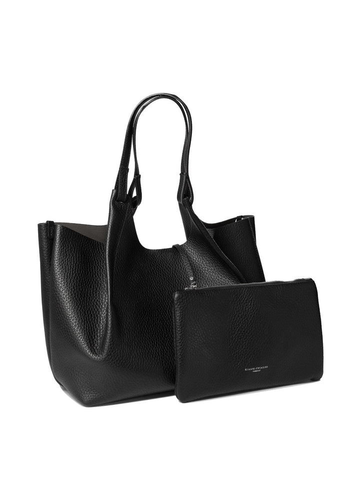 Gianni Chiarini  Borse a Spalla e Tracolla - Nero | 379ae8581aaf7d12372ede6e1f2755e4bd41c47f