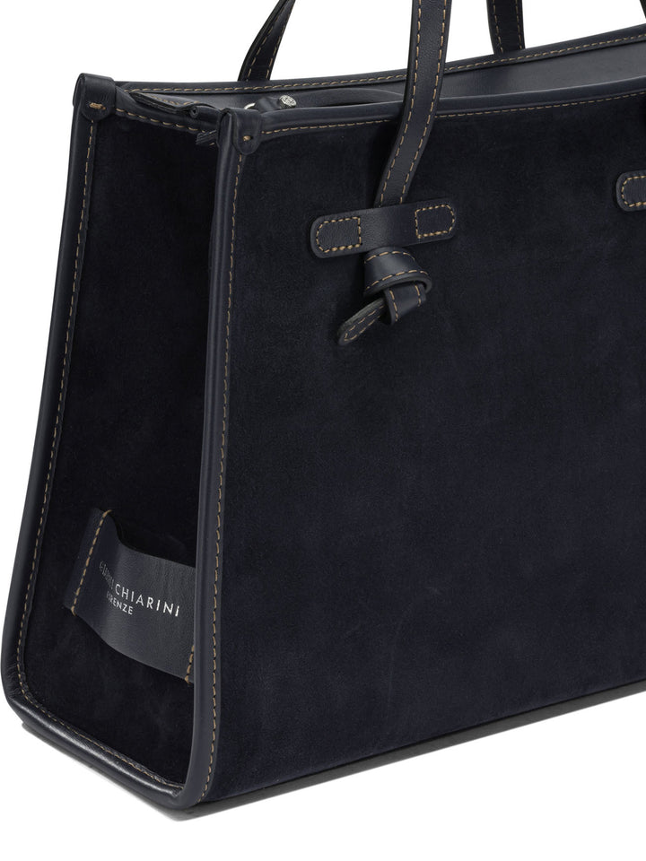 Gianni Chiarini  Borse a Spalla e Tracolla - Blu | c6fc9889b5696b37b2cb94df9eadeae1028d1418