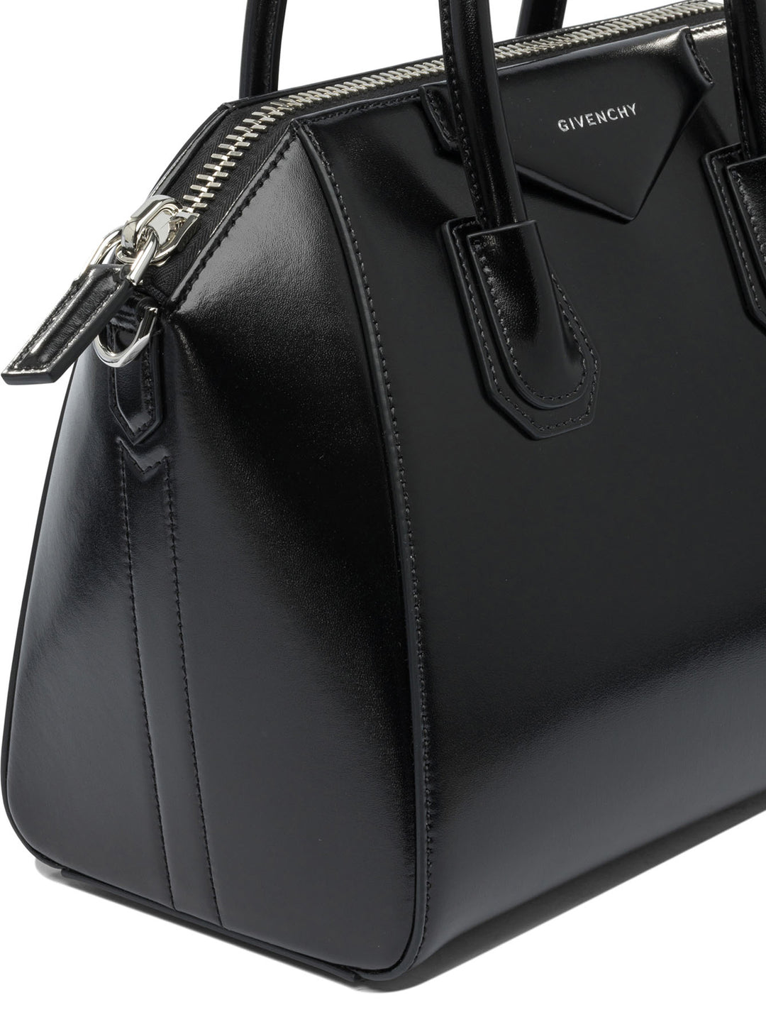 Givenchy Antigona Handbags - Nero | 98eae0ae6b73a956c4063ddf8172ebf2fe4b1c59