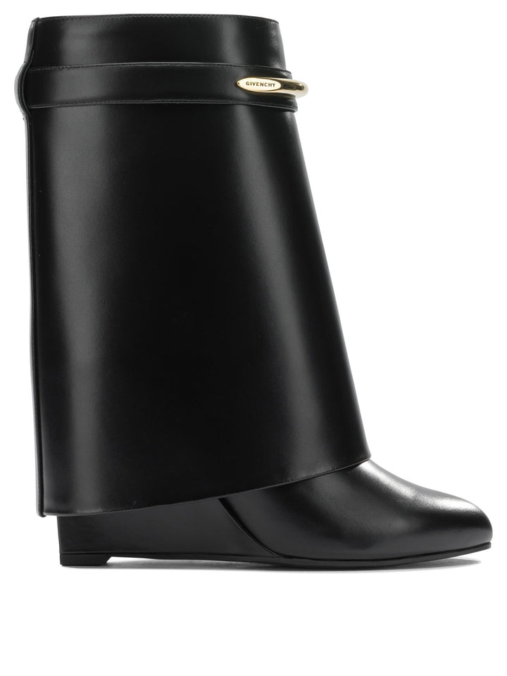 Givenchy Shark Pinch 90mm Boots and Ankle Boots - Nero | f69b68c0e46e6b64f4eacdf114baea54d2ec4594