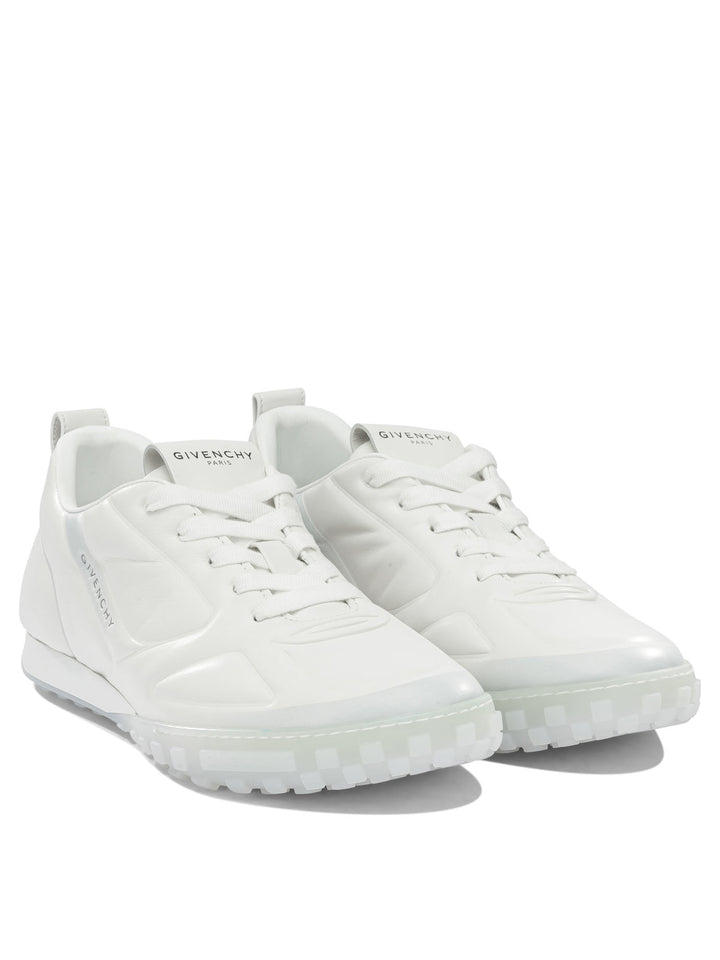 Givenchy Glide Sneakers & Slip-On - Bianco | 8f08a5bc222067cdf8bffb3acb196838b42d0e83