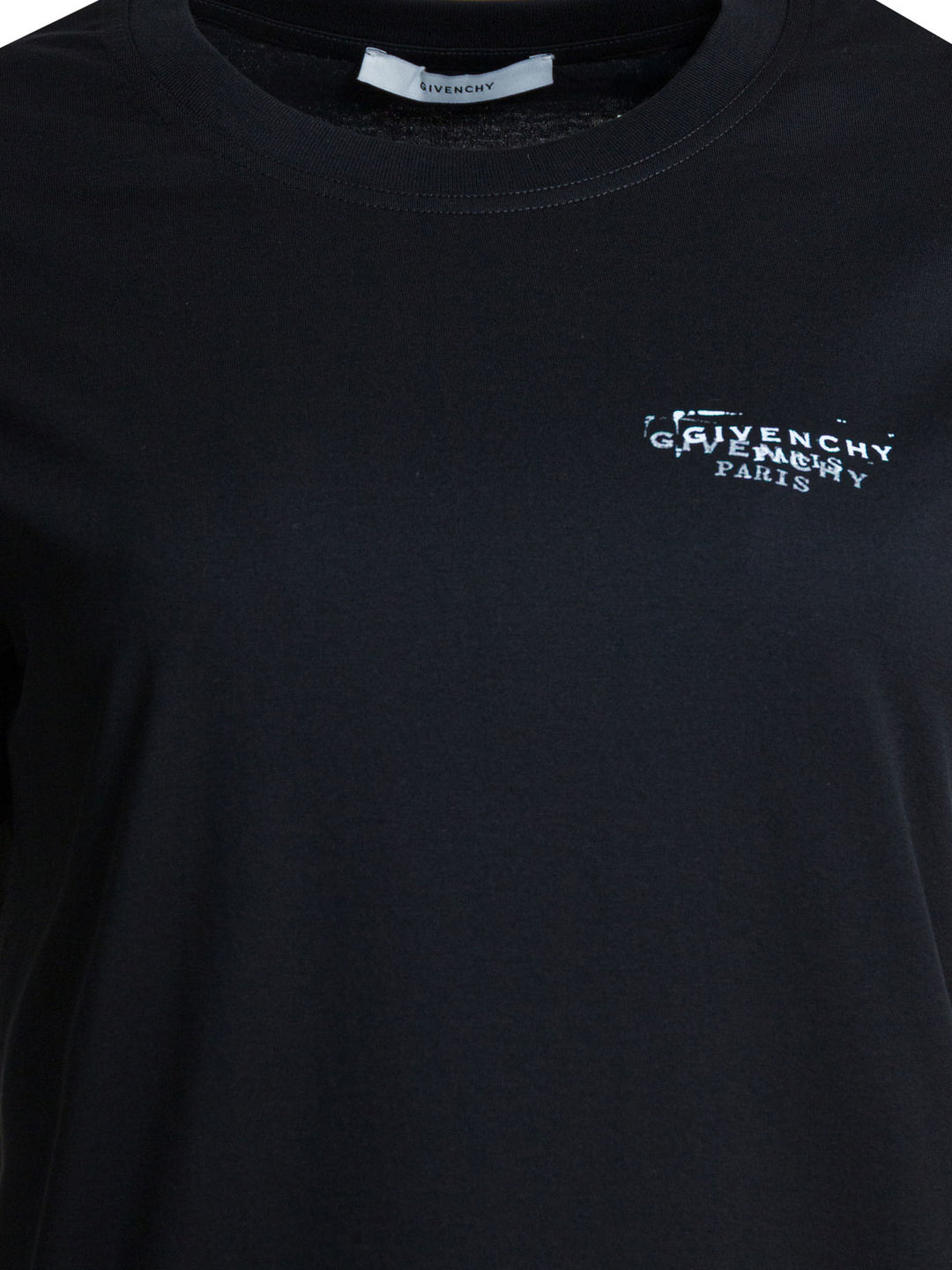 Givenchy Fitted T-shirts - Nero | 01c3bfc9890a49368c493ad46351a687ee14a323