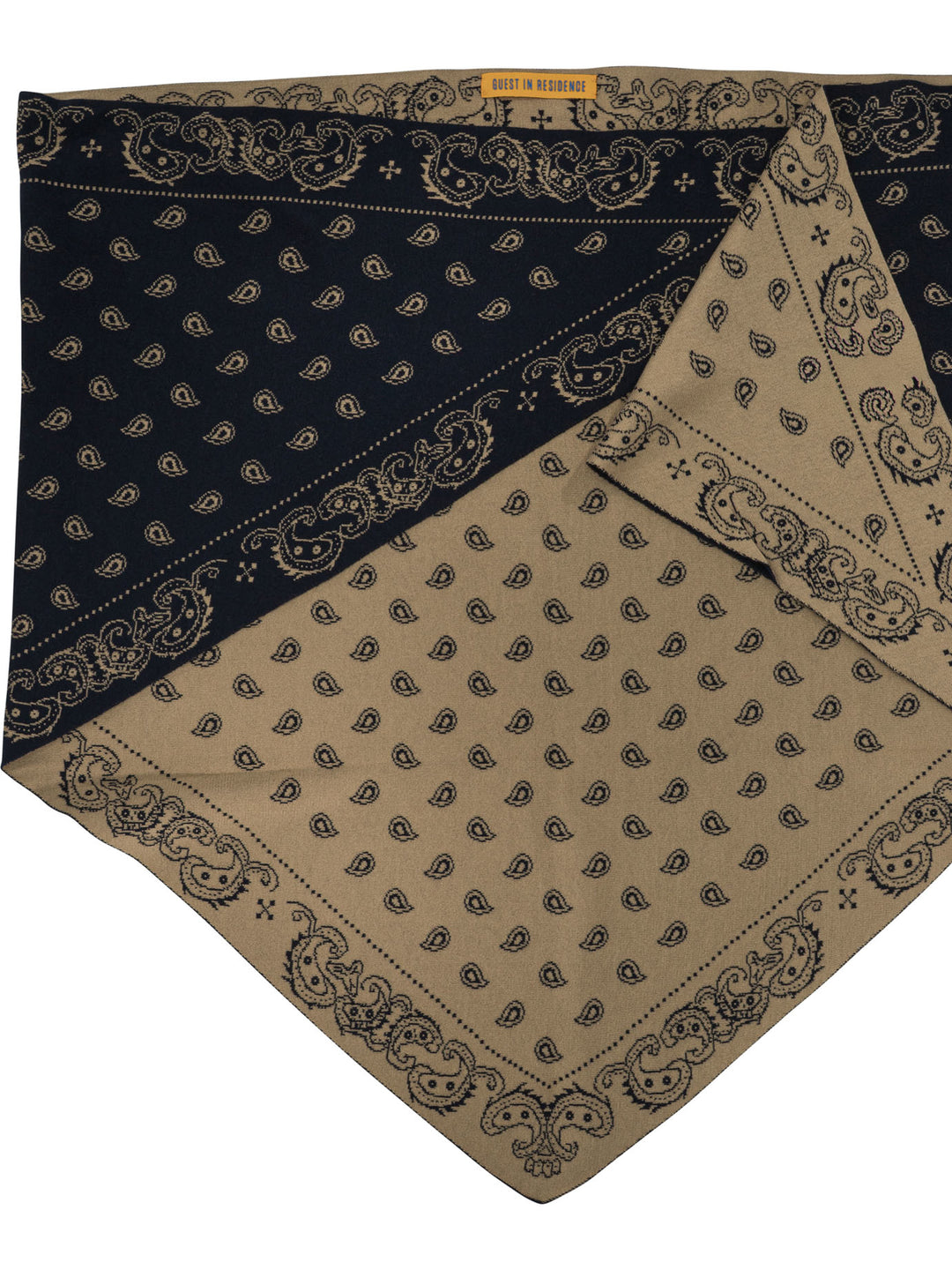 Guest In Residence Scarves & Silk Scarves Sciarpe & Foulard - Blu | c199a5c4e769c3ed74f8f05796ec91bda4710060