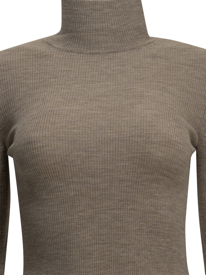 Max Mara Virgin Wool Turtleneck Sweater Knitwear - Beige | 522d7caa6e1e17993b66106b678bc4c739841d0f