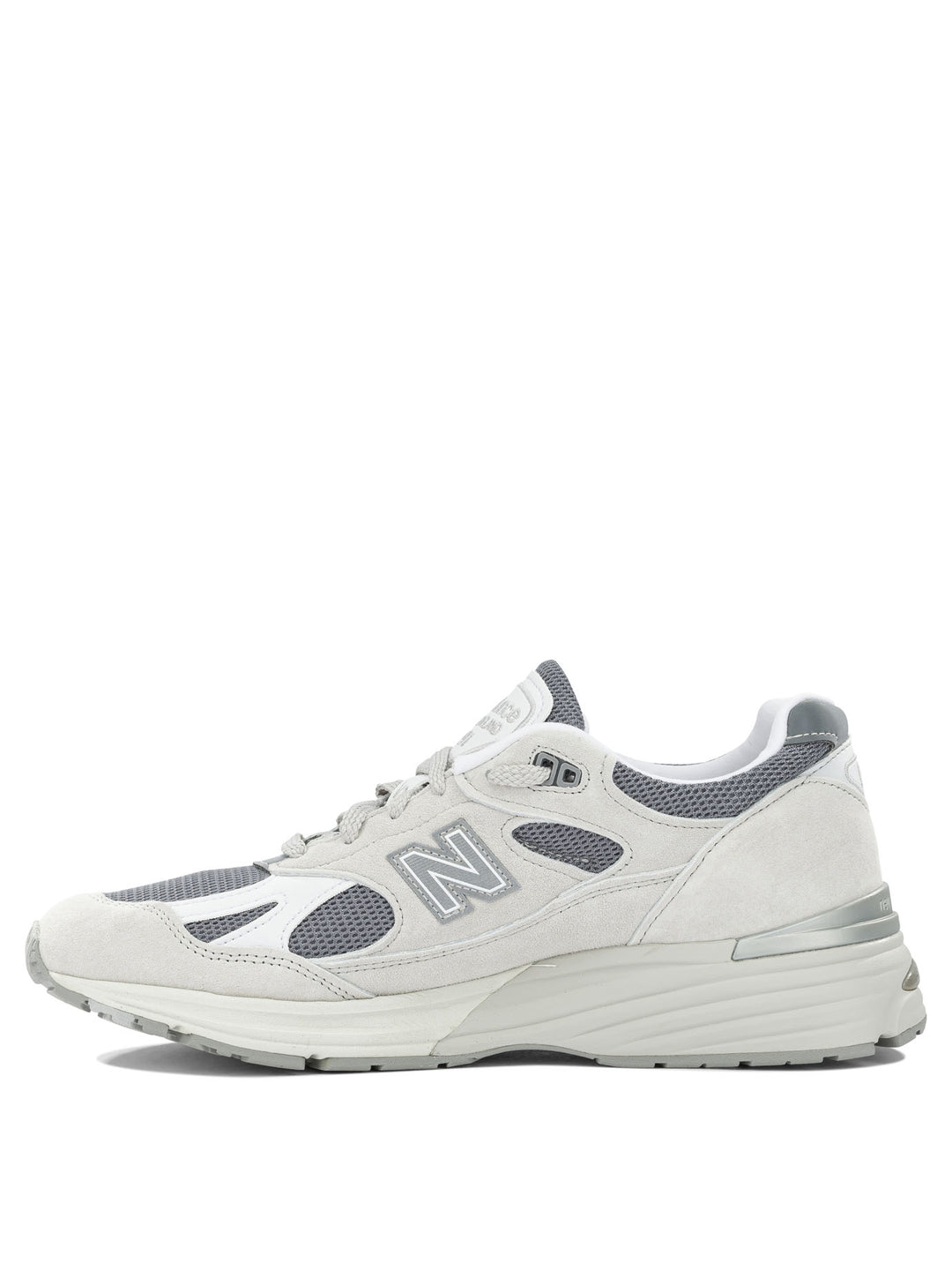 New Balance Made In Uk 991v2 Sneakers & Slip-On - Grey | 5beff50899ec2b1cf0ec5c61aec36bda12b4eb07