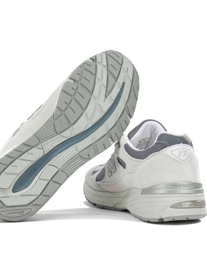 New Balance Made In Uk 991v2 Sneakers & Slip-On - Grey | 3b9dc24505ef4c59d40d0c99eadb281d1d1f927b