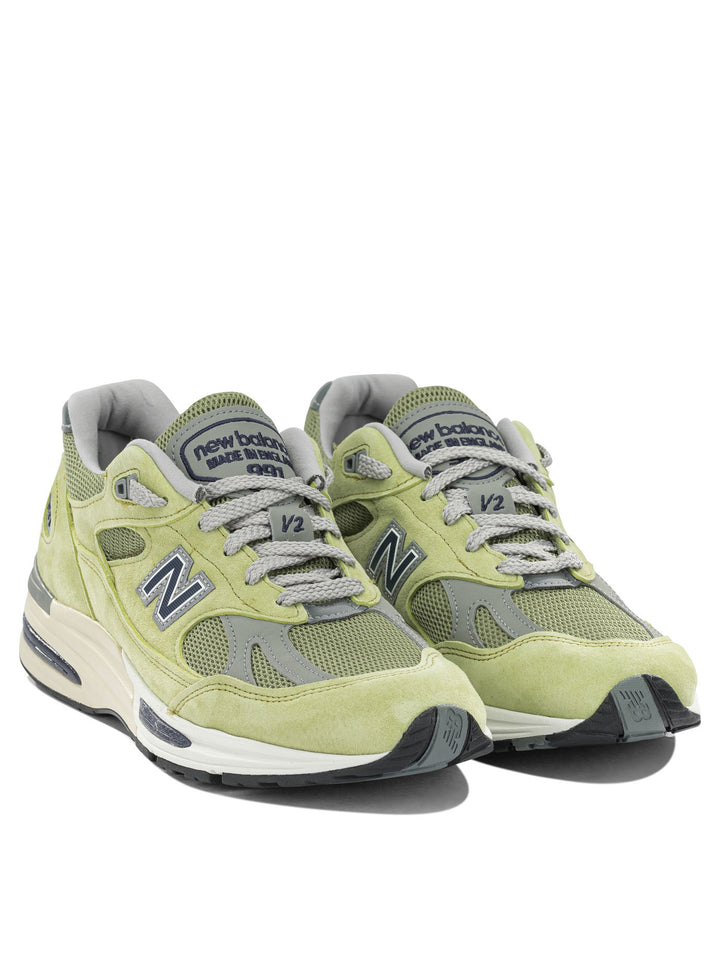 New Balance Made In Uk 991v2 Summer Brights Sneakers & Slip-On - Verde | 00c858696571ca3c05f6df7dbe86b63801c9c792