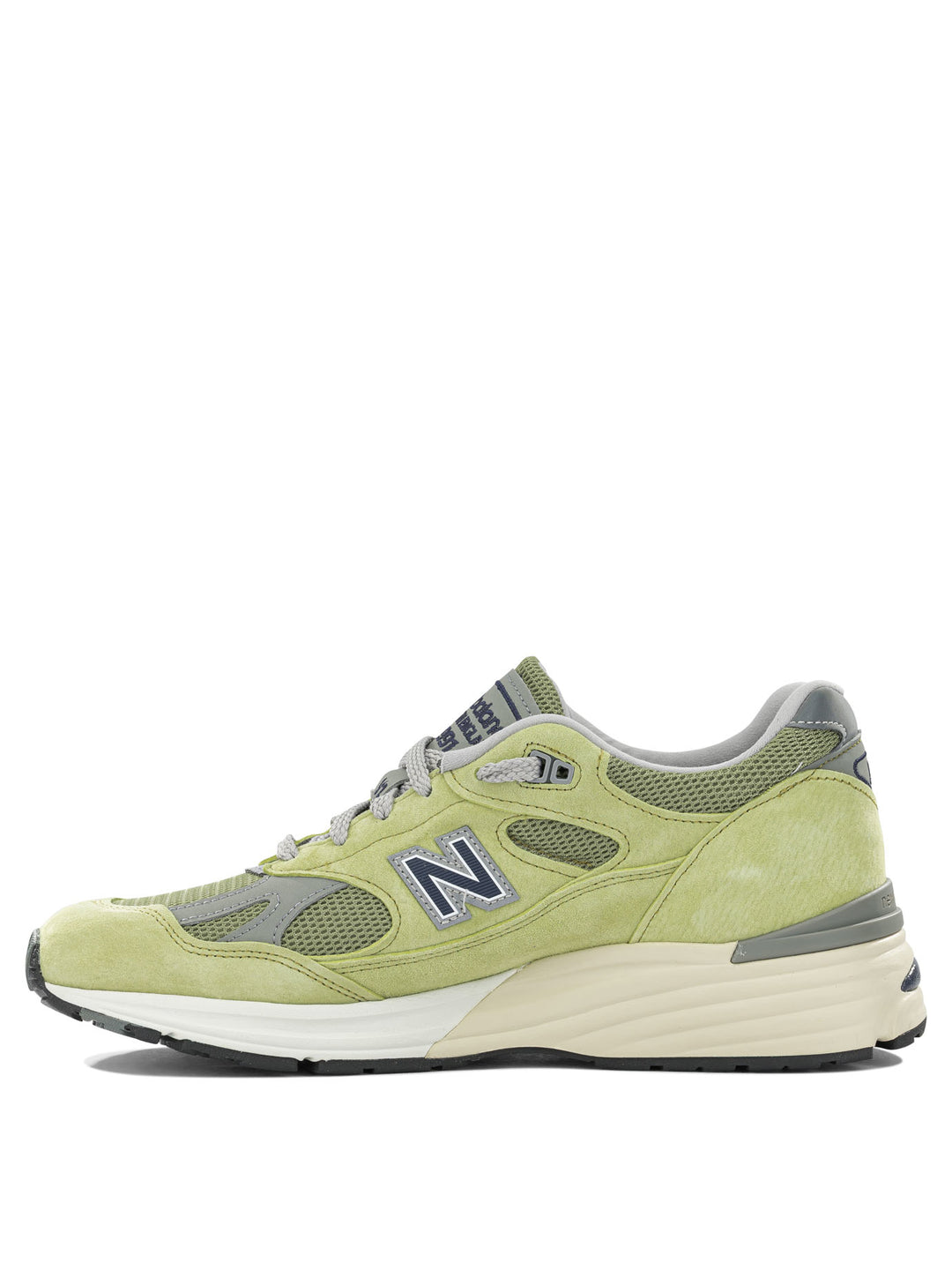 New Balance Made In Uk 991v2 Summer Brights Sneakers & Slip-On - Verde | 1f0d9e177d524fa31f3ee9fdb3af8a17f95e3691