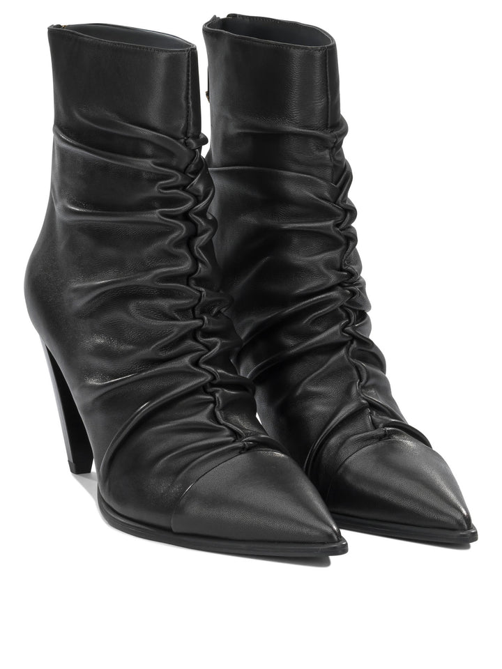 Pinko Boots & Ankle Boots Boots and Ankle Boots - Nero | c3239b5714c19c75d0ff915bfccd5ca51ceed270