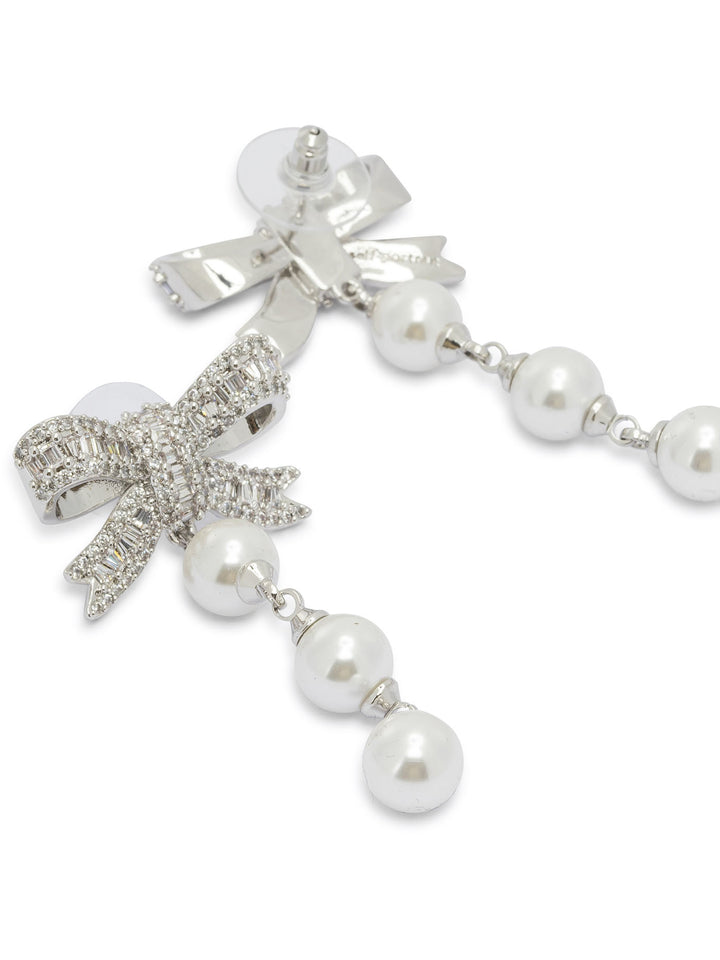 Self-Portrait Dangling Earrings With Pearls And Crystals Jewels - Silver | c668aca01b7b12b27d12353d9588dbbc8d7cf6d8