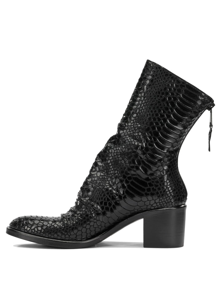 Strategia Boots & Ankle Boots Boots and Ankle Boots - Nero | 9eeade5633a98706cae734e823a432bd2955a9f5