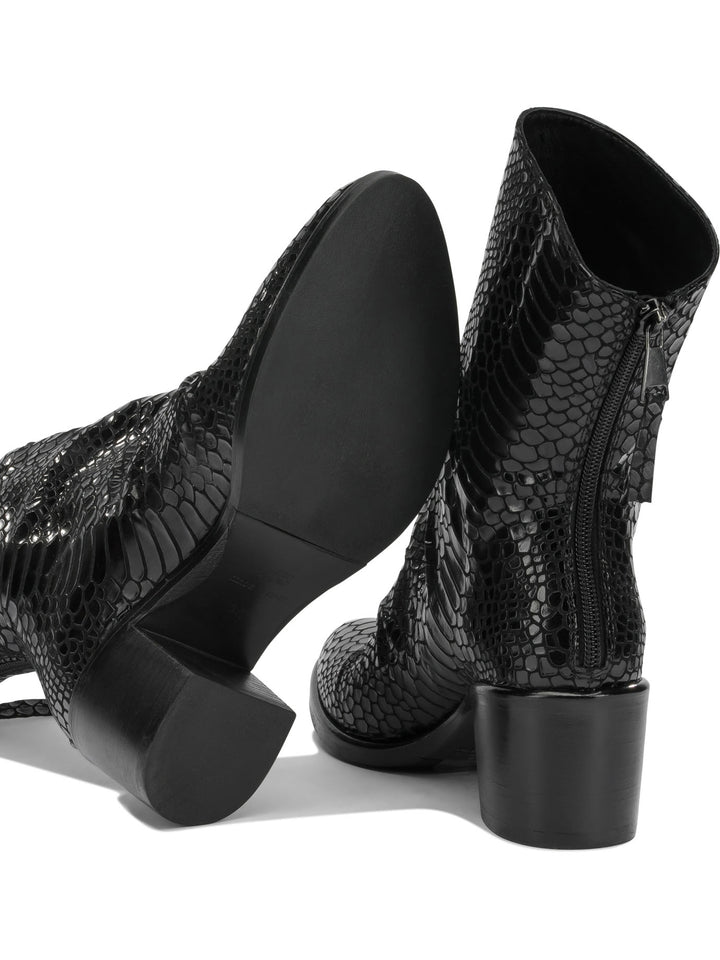 Strategia Boots & Ankle Boots Boots and Ankle Boots - Nero | 68ec3973f204589d15d21d5dd681f4f1c92dd6ac