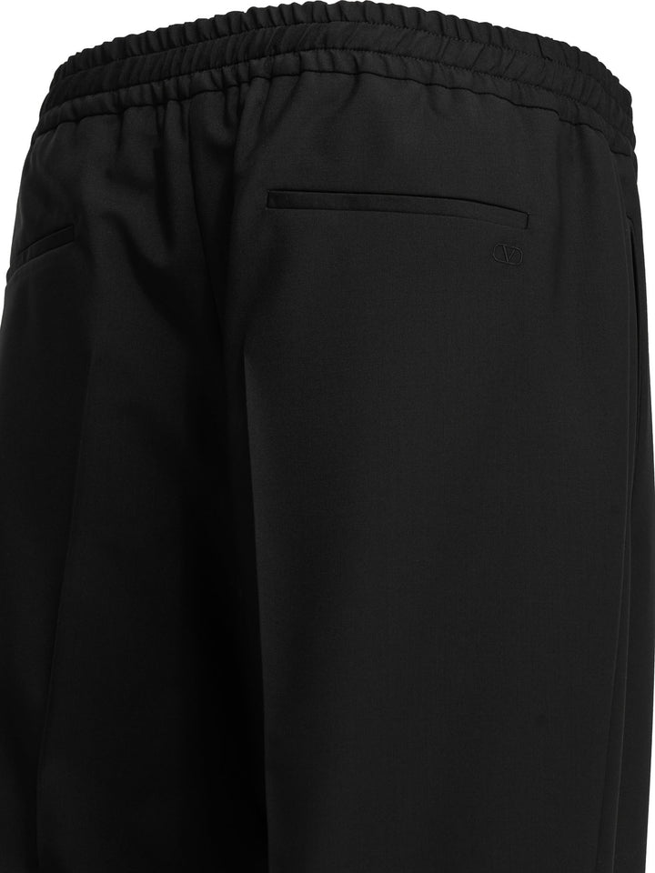 Valentino Vlogo Signature Trousers - Nero | 407a48c75f9d6b610d42304d9d5f0b5779bfeb7e