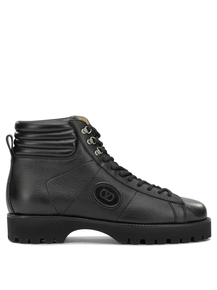 Valentino Garavani Lord Chunky Boots and Ankle Boots - Nero | 2caacf547ae65f0ecb296f2911a847ed2f0b2436