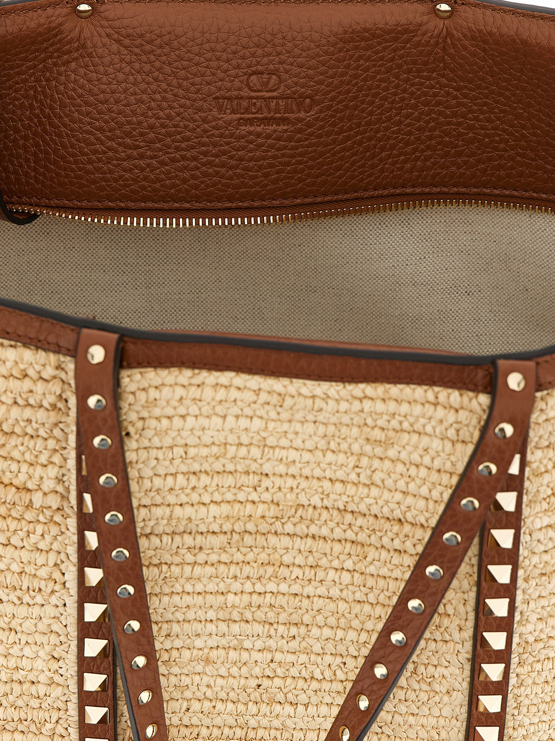 Valentino Garavani Rockstud Tote - Beige | a971bdfb7d153f38b7e226eee9036792bee9d17e