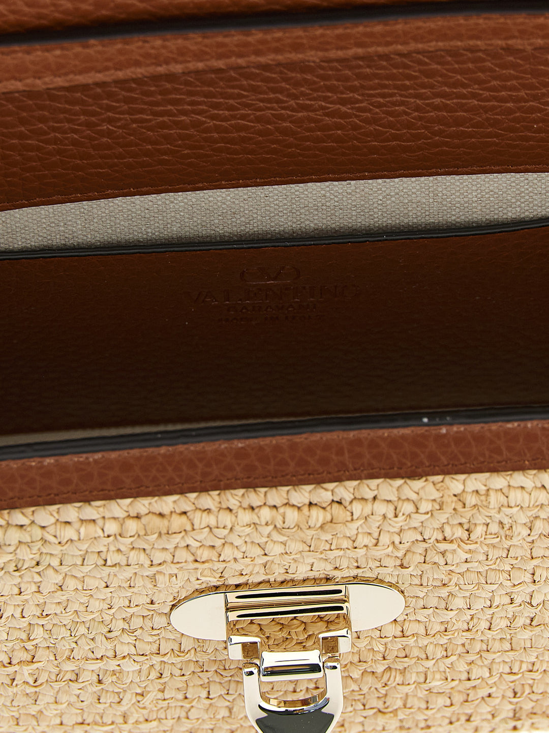Valentino Garavani Rockstud Borse a Tracolla - Beige | e7104f25f6ec66d5da67c4e794445cdc22d3839f