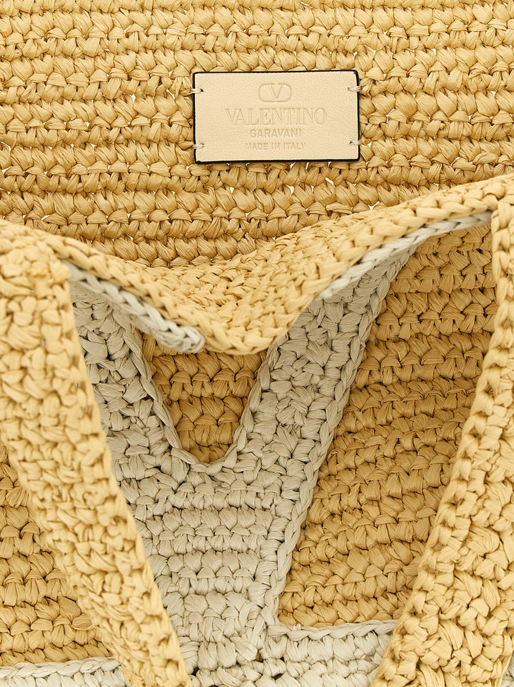 Valentino Garavani Viva Superstar Tote - Beige | 9780909d15f18b53b268e5b26d9710bf89d52bb0