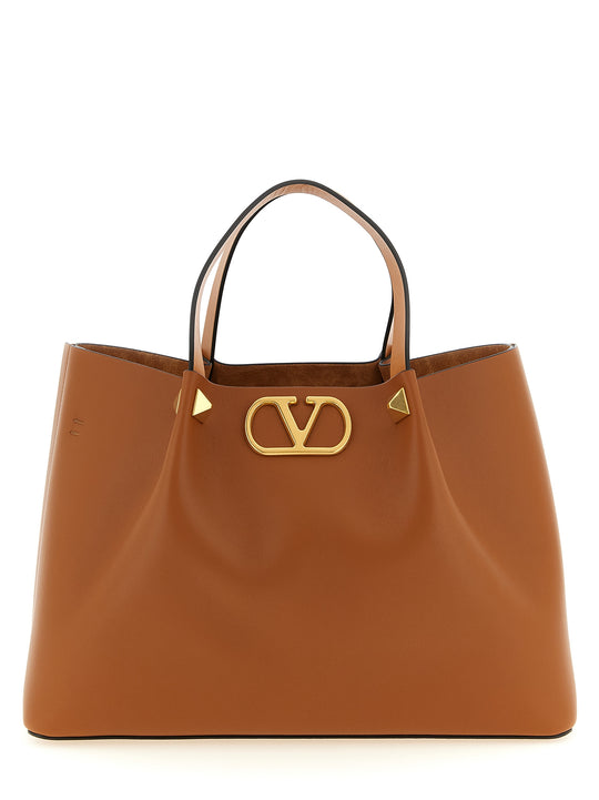 Shopping Valentino Garavani Vlogo Signature Medium Tote Marrone