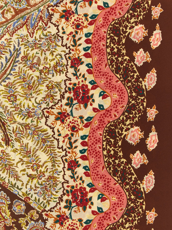 Valentino Garavani Shawls Sciarpe - Marrone | a40401bf1b9e339151091a7007ffe68e5a9d9e5f