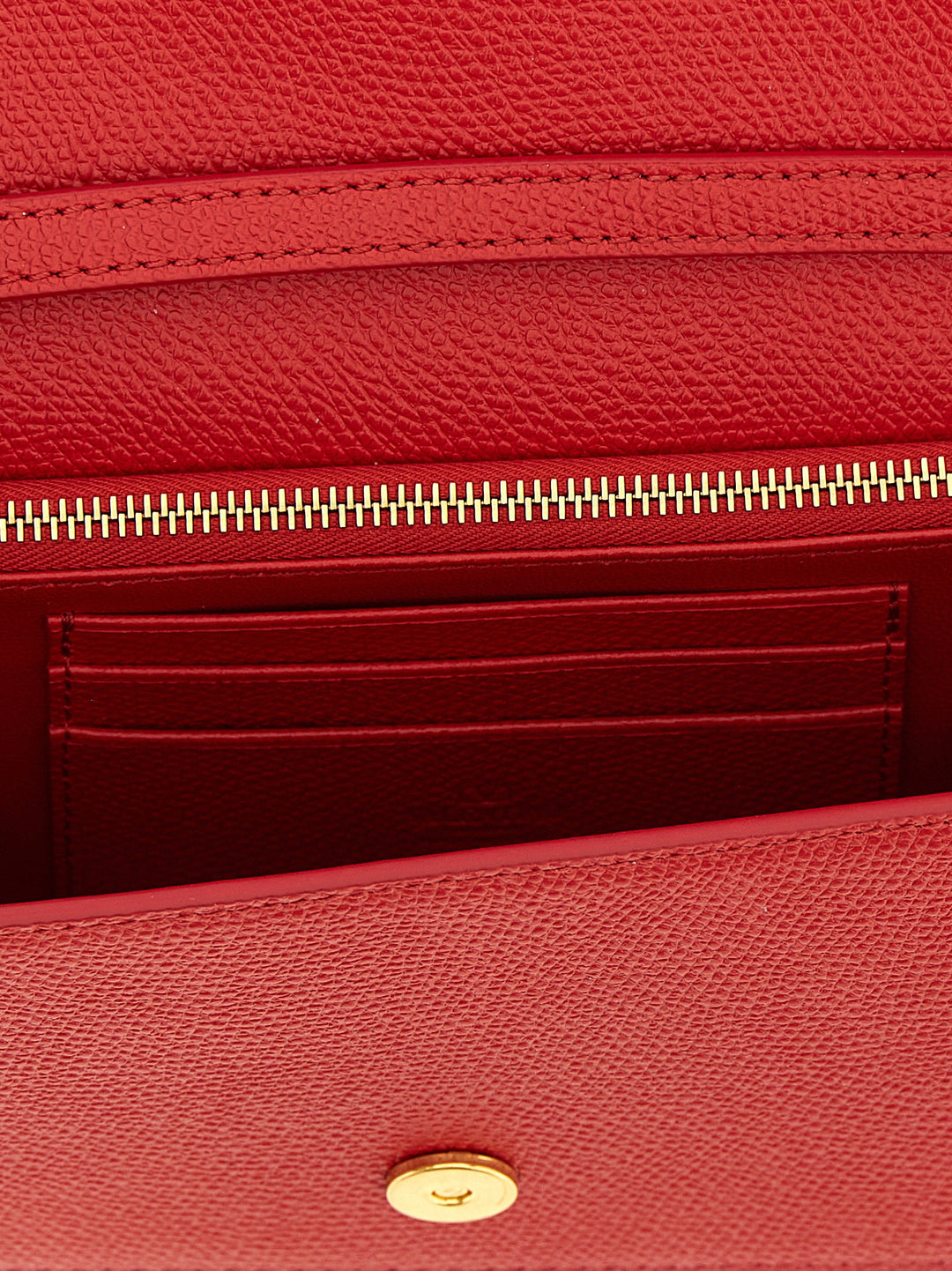 Valentino Garavani Valentino Garavani Vlogo Signature Shoulder Bag Borse a Spalla e Tracolla - Rosso | 6590f46d330ca3dfe9d66e0a6138b65a6647e766