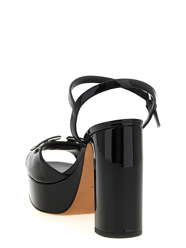 Valentino Garavani Vlogo Sandali - Nero | acda0aa20a1c8b4e11b56d13e553aae6a080c6e9