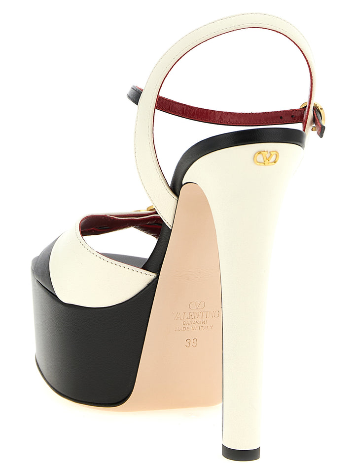 Valentino Garavani Crasher Sandali - Bianco/Nero | 6712e52905ac0a8e1885321c2cc9c1b31f0ce2c0