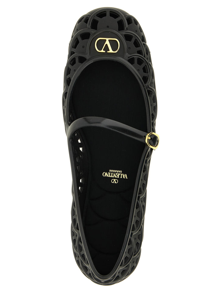 Valentino Garavani Ondette Flat shoes - Nero | ee661119d41814d1bee73ff519163788edaff36a