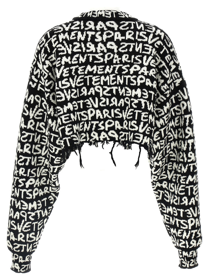Vetements Vetements Paris Monogram Maglioni - Bianco/Nero | b3c02fdc79e95b9e4adc03a527cf92ac226ba59d