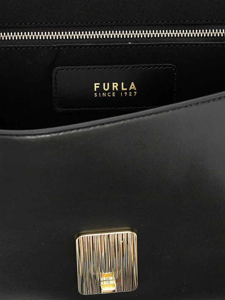 Furla Meridiana Borse a Spalla e Tracolla - Nero | caaeb87766bbe40182261c4f89da966cde815e58