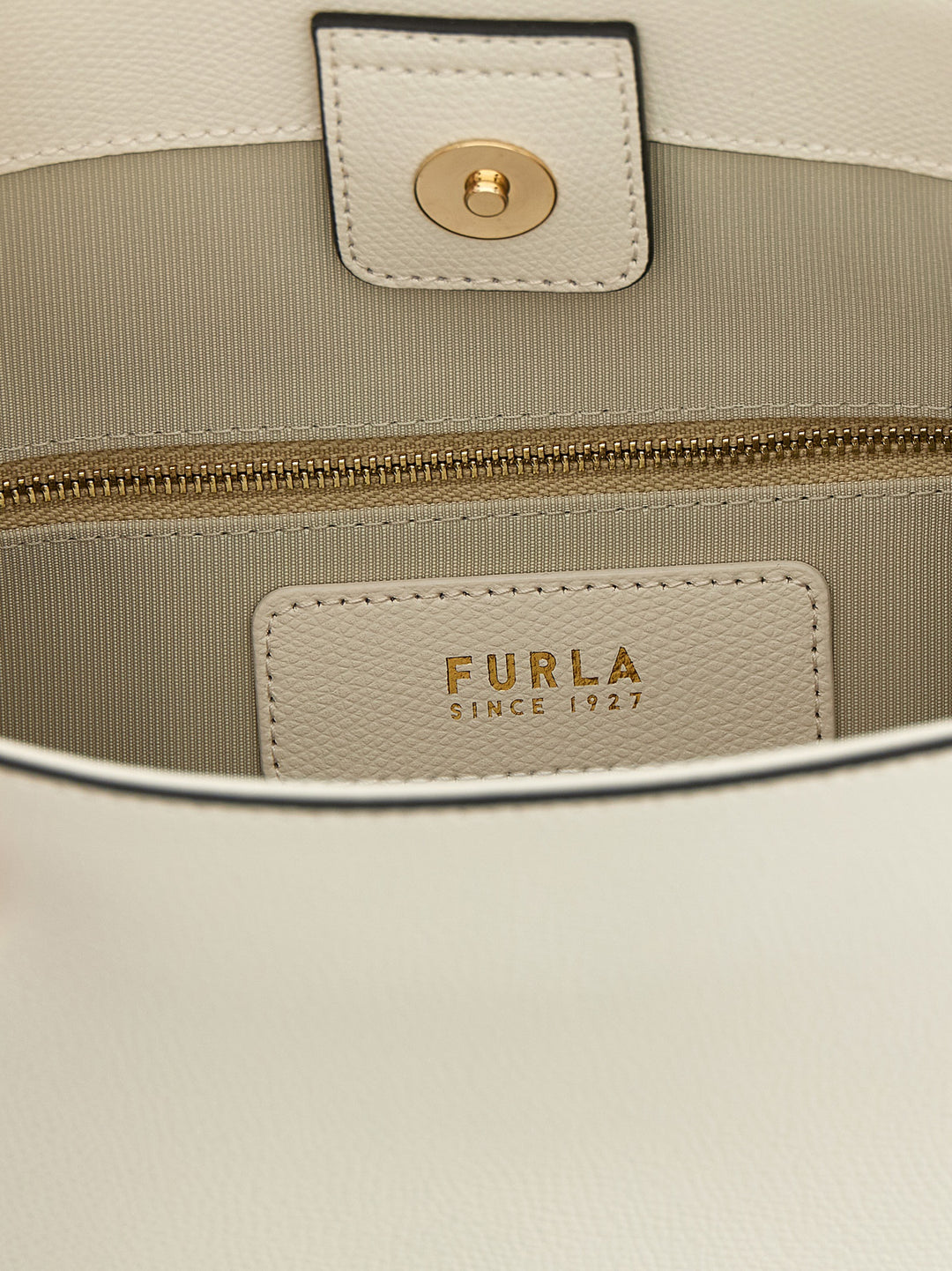 Furla Roxie Borse a Spalla e Tracolla - Bianco | cba39964eb1d326fe26c5a883264758cd99f7d04