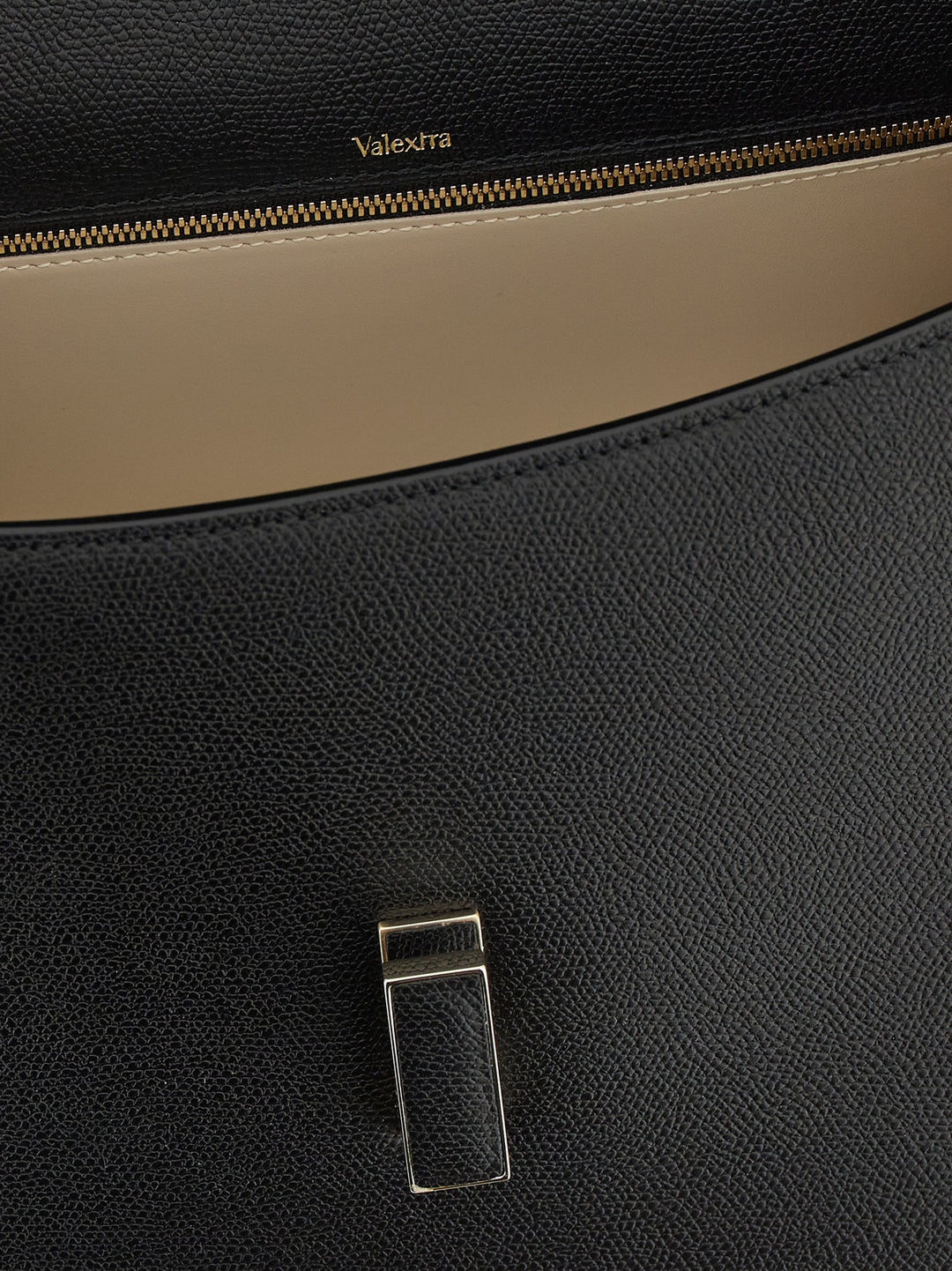 Valextra Iside Borse a Mano - Nero | 94614f691b8225e638a16b5ffc8d35720a457a9e