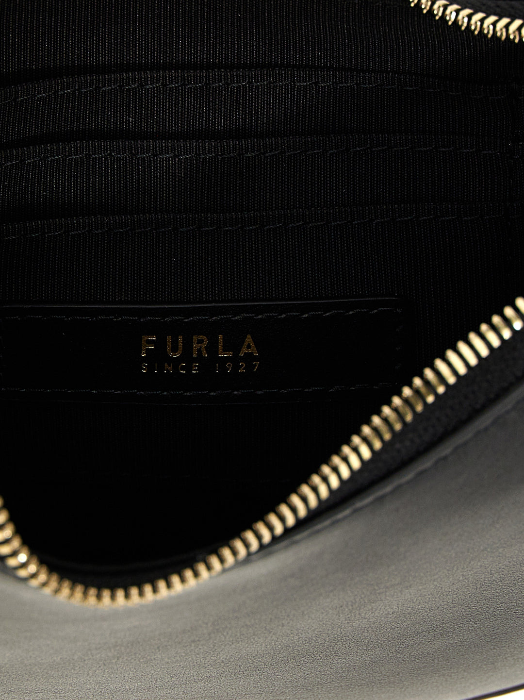 Furla Furla Delizia Borse a Spalla e Tracolla - Nero | a2c73a65256f0959e8e501f9b82ac73c794f49c8