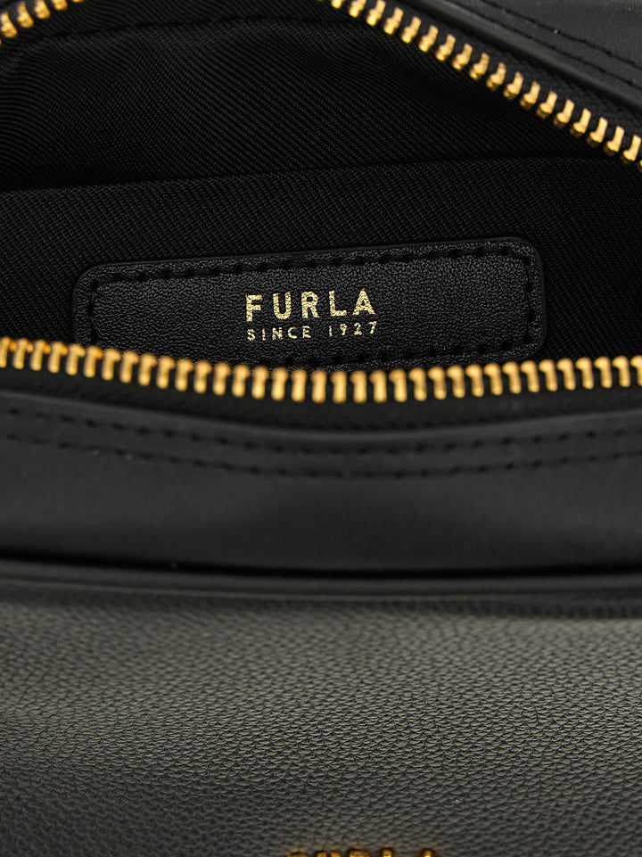 Furla Furla Poppy S Borse a Mano - Nero | a866915abd5012bfce9458b7247f071b1225261f