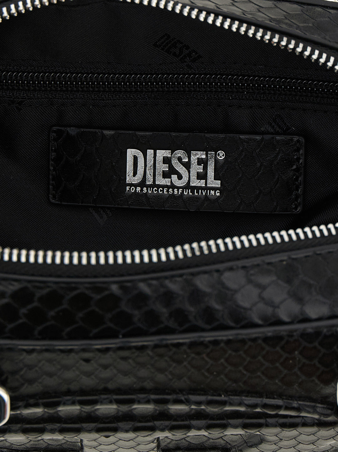 Diesel 1dr Dome Borse a Spalla e Tracolla - Nero | 5e4e8677215de963f006faa629cee8bb67377cb7