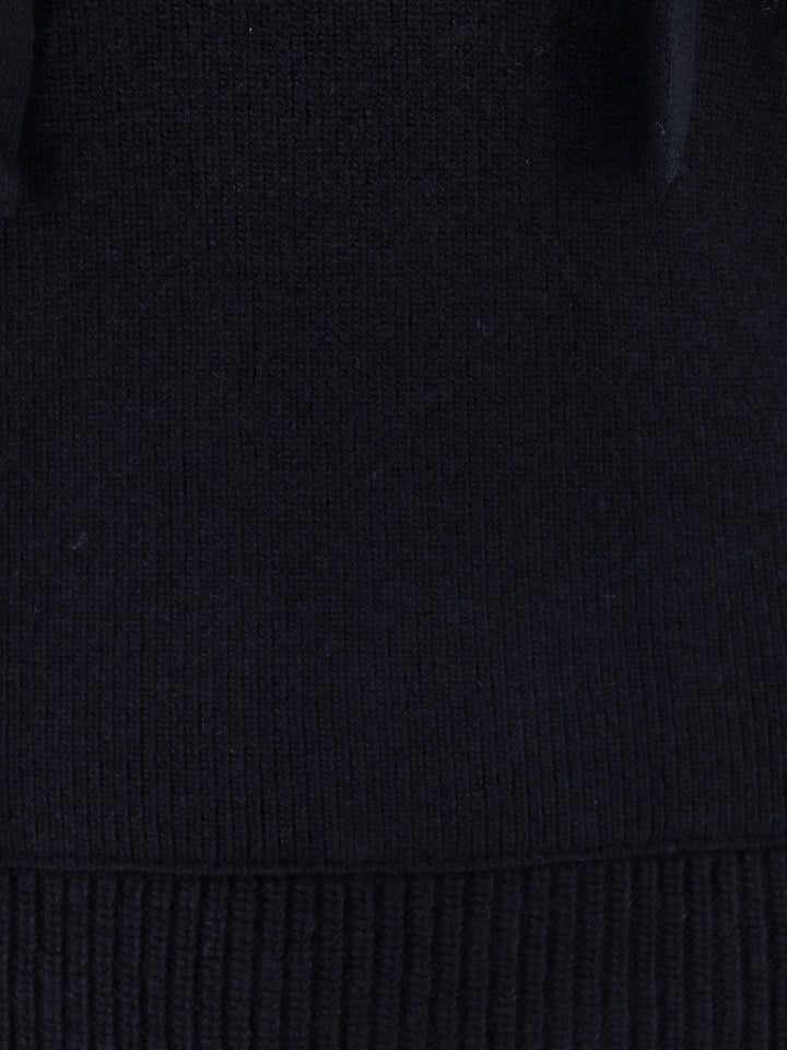 Maglia in lana con cappuccio