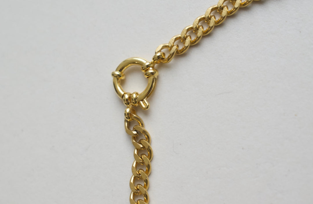 Collana Chanel a catena in oro con logo-Saruc x Wanan-Wanan Luxury